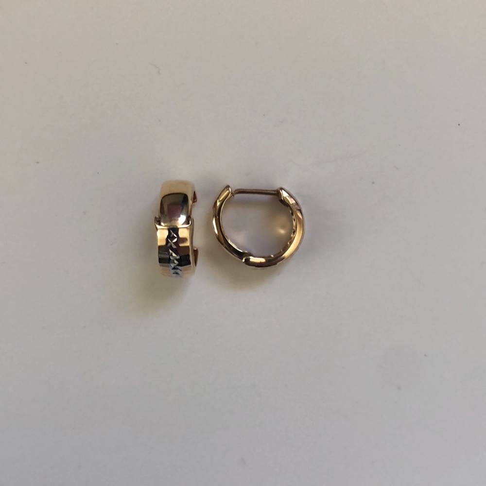 Gold 14k Huggie  earrings